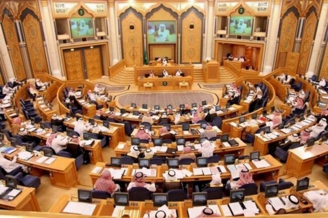 مجلس الشوري يرفض توصية سلم رواتب موظفي القطاع الخاص