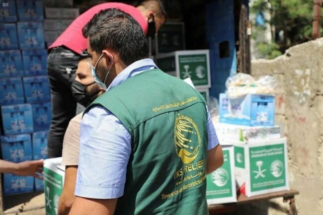 مركز الملك سلمان للإغاثة يقدم مساعدات عاجلة للمتضررين في مرفأ بيروت