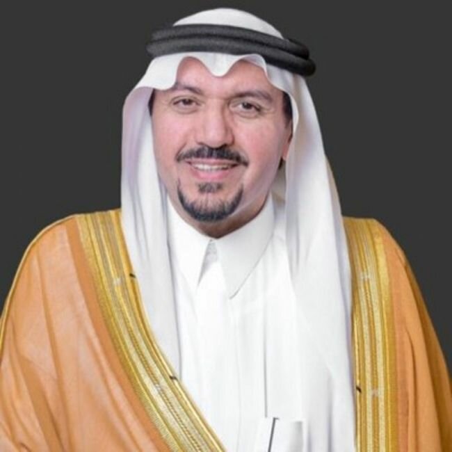 الأمير فيصل بن مشعل يهنئ جامعة القصيم بمناسبة حصولها على تراخيص تقديم برامج التعليم الإلكتروني