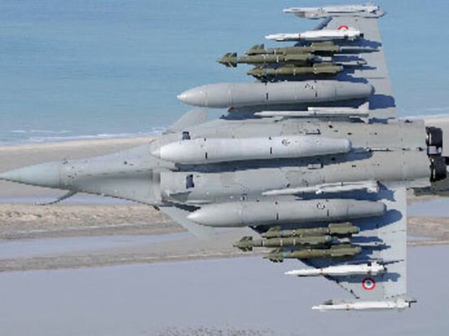 مصادر دولية : مصر تطلب 30 مقاتلة رافال إضافية من فرنسا
