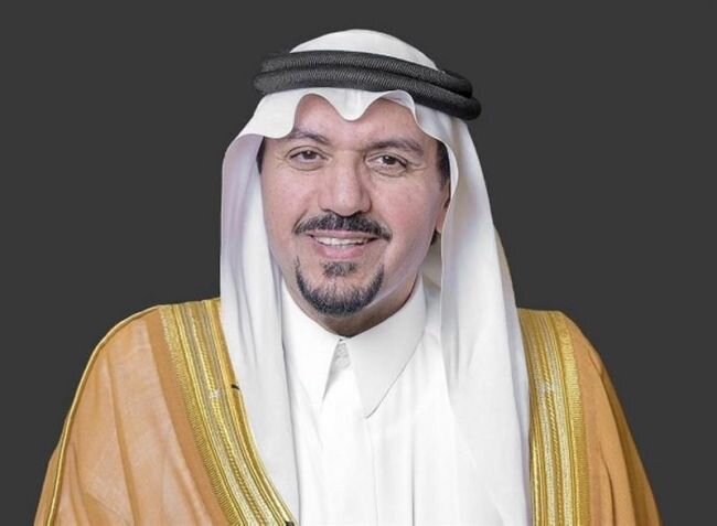 الأمير فيصل بن مشعل يشهد توقيع مذكرة تفاهم بين تقني القصيم وشركة الوسائل الصناعية