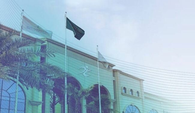 "الغذاء والدواء": ضبط 7 أطنان دجاج منتهي الصلاحية ومجهول المصدر في مستودع بالرياض