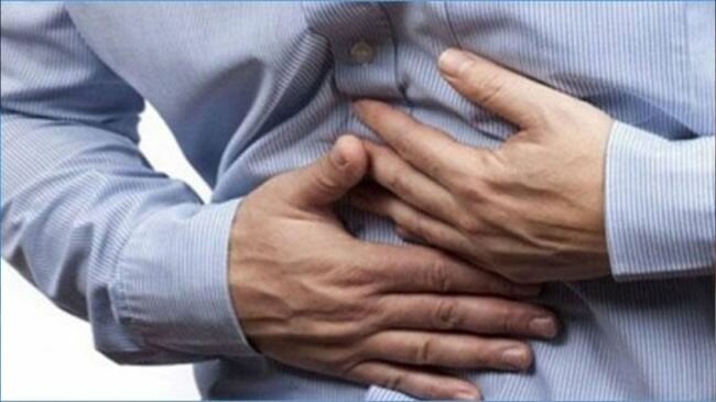 الغذاء والدواء تتفاعل مع بلاغ بشأن حالة تسمم في أحد المطاعم