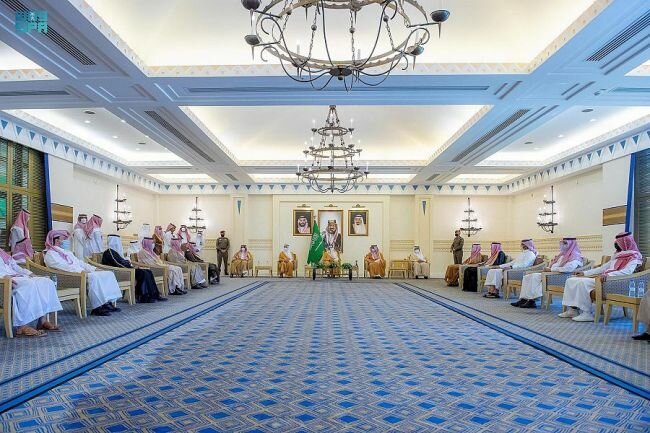 الأمير فيصل بن مشعل يسلم 18 وحدة سكنية للمستفيدين من مشروع الإسكان التنموي بالقصيم