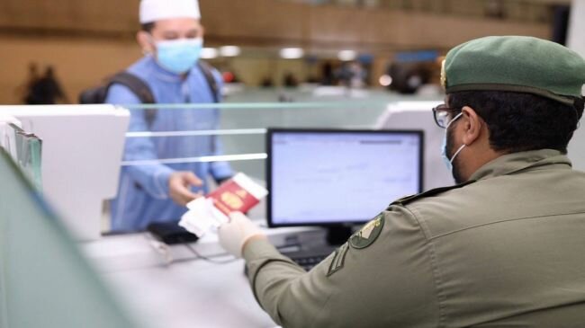 تحذير من الجوازات للوافدين من العمل لحسابهم الخاص