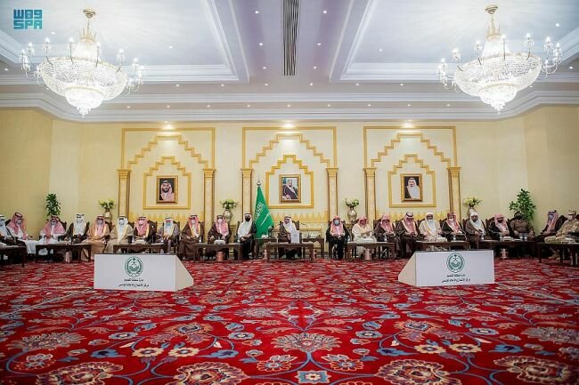 أمير القصيم يدعو إلى زيادة منافذ بيع المنتجات العضوية بالمنطقة لتمكين المزارعين من تسويق منتجاتهم