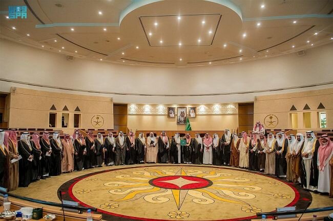 أمير القصيم يرأس اجتماع مجلس المنطقة