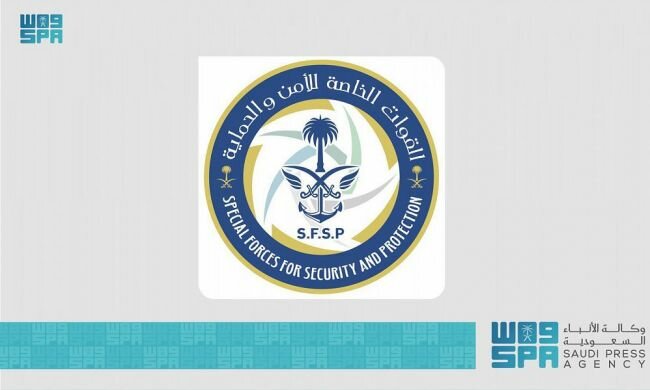 القوات الخاصة للأمن والحماية تضبط مخالفَين لنظام البيئة لنقلهما الرمال وتجريف التربة "دون تصريح"